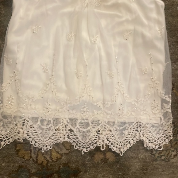 Ivory camisole by Altar’d State. Size Large - Picture 3 of 4